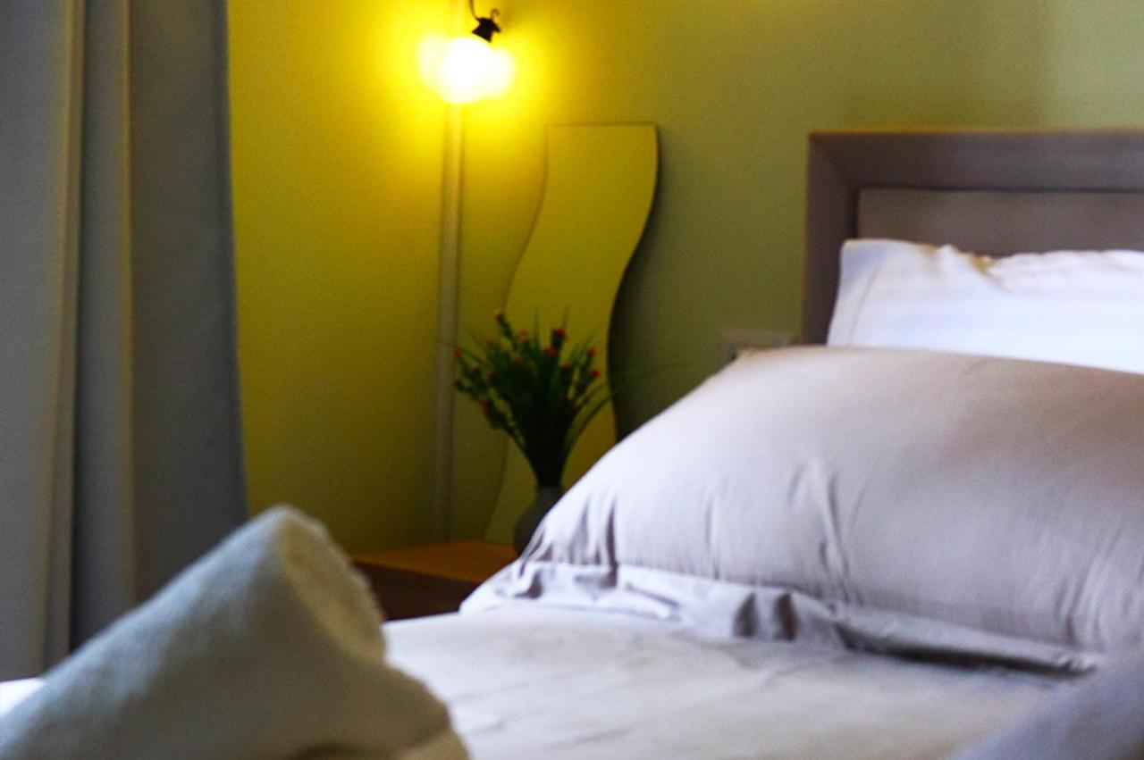 Euonia Apartment Tirana Bagian luar foto