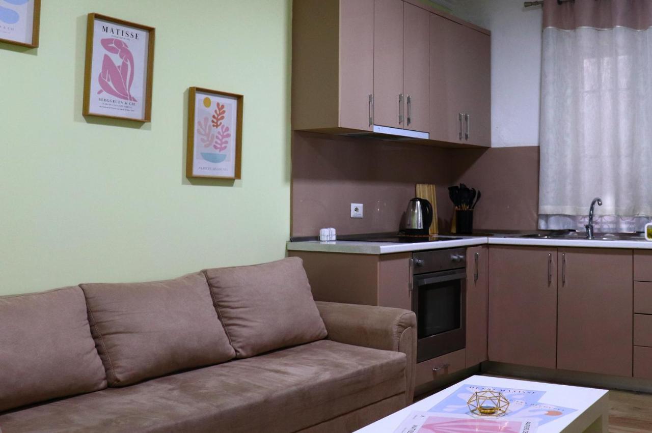 Euonia Apartment Tirana Bagian luar foto